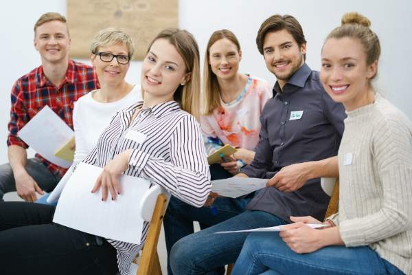 Namensschilder fuer eine verbesserte Mitarbeiterkommunikation